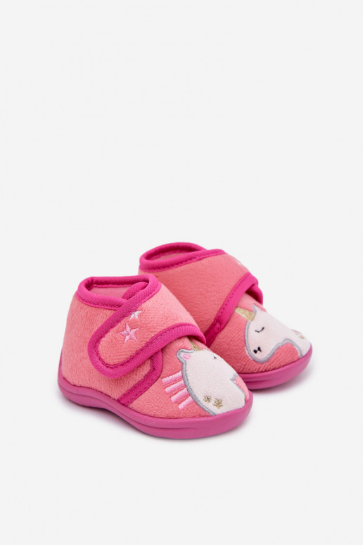 Chaussons Puéril avec attaches adhésives couleur rose Jeselle