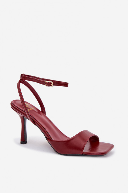 Sandales bordo pour femmes avec talons fins en simili cuir Brisora