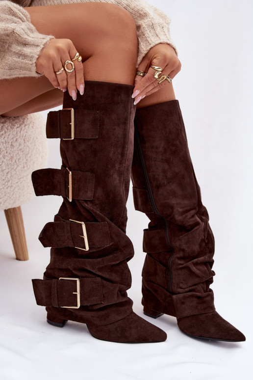 Bottes montantes en chocolat pour femmes avec talons, boucle dorée et tige évasée en daim synthétique Isave