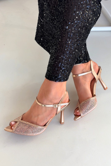 Sandales couleur champagne pour femmes avec talons fins et décoration Peloria 2