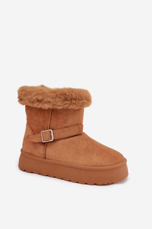 Bottes de neige Féminin avec une plateforme avec boucles et un manteau de fourrure marron Jesella