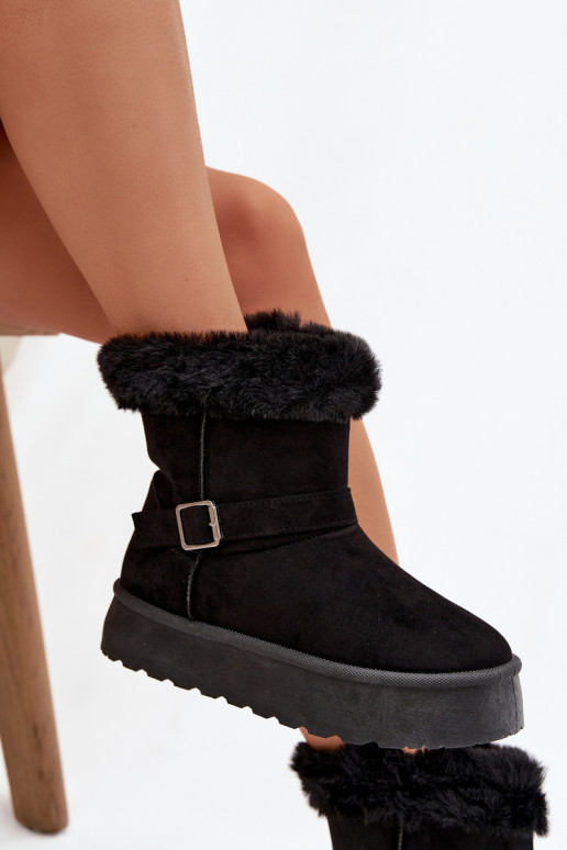 Bottes de neige Féminin avec une plateforme avec boucles et un manteau de fourrure couleur noire Jesella