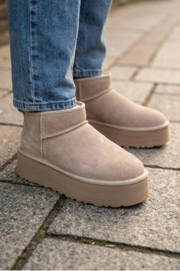 Bottes de neige FémininActivéturalnego en daimu beige Il fautirene 2