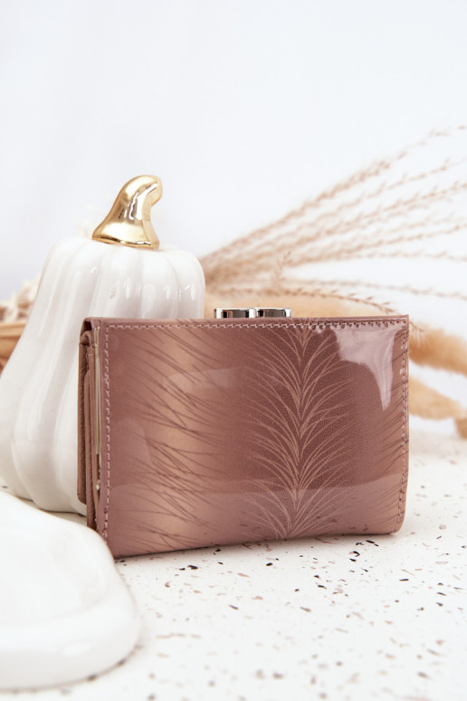 Portefeuille en cuir verni avec paillettes couleur ivoire Cermina