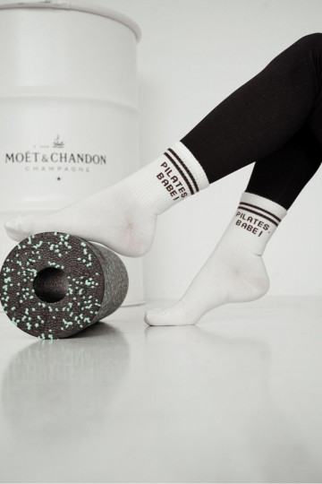 Chaussettes Fémininmarronm Activépisem PILATES, BABE! couleur ivoire