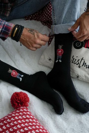 Chaussettes pour hommes avec des oursons en pull couleur noire