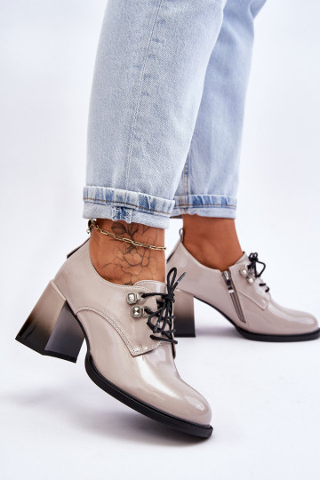 À la mode chaussures avec des talons couleur grise Darren 2