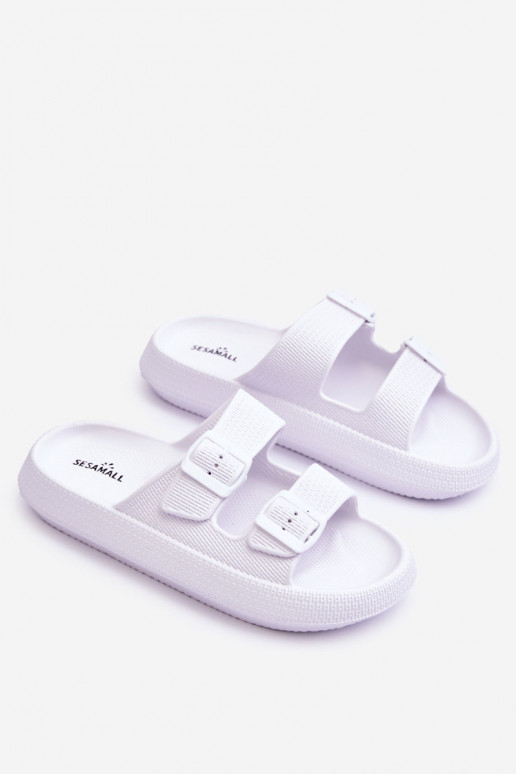 Chaussons femme avec mousse avec des bandes couleur blanche Sharmen