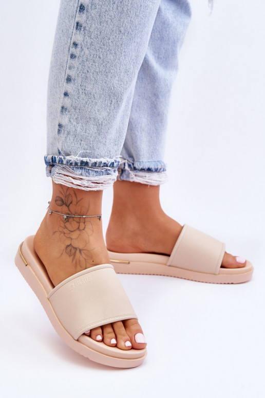 Féminin Chaussons avec une plateforme Big Star LL274933 beige