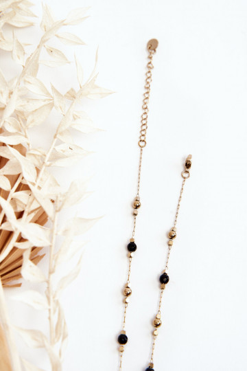 Collier femme Avec des perles noires couleur dorée 2