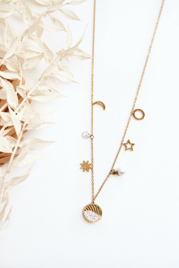 Collier féminin avec pendentifs à la mode couleur or