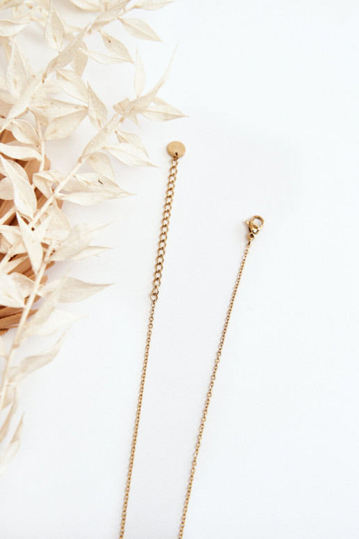 Chaîne pour femme Avec des pendentifs tendances couleur dorée