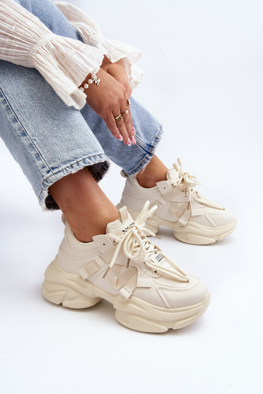Chaussures modèle baskets Féminin avec des semelles massives à la mode beige DANSindamella
