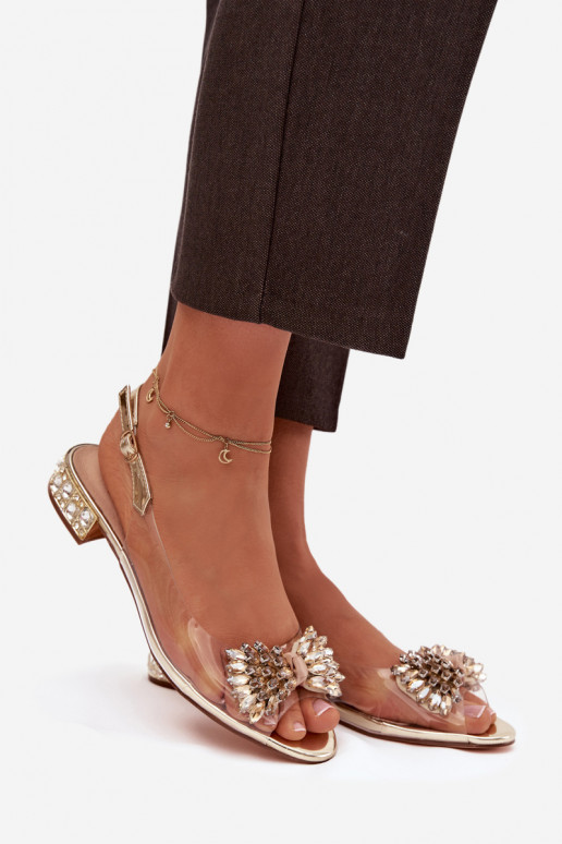 Voir à travers des sandales avec des rubans D&A MR52-231 couleur dorée