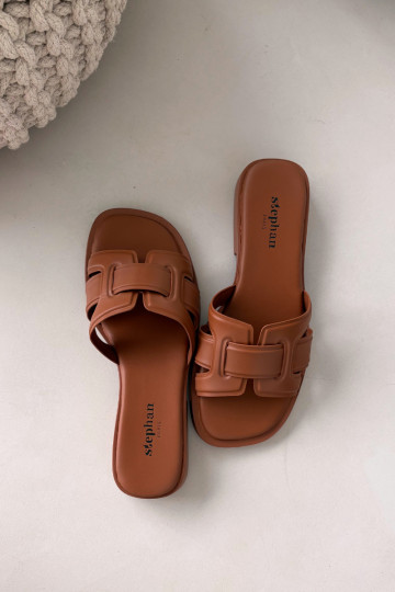 Pantoufles pour femmes avec des talons larges marron Lorania 2