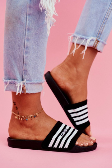 Pantoufles pour femmes Big Star FF274A353 couleur noire 2