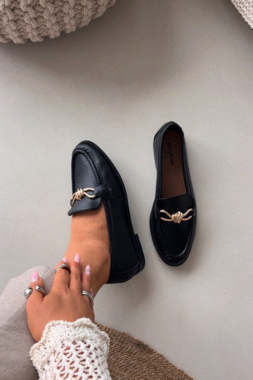 Mocassins pour femmes avec des détails décoratifs noirs « Rosynne » 2