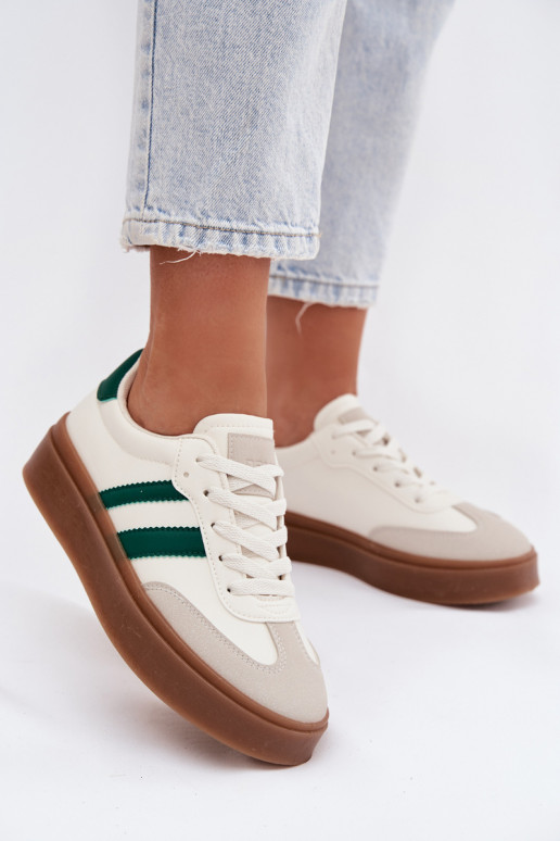 Chaussures modèle baskets Féminin avec une plateforme en cuir écologique Blanc-couleur verte Elaraven