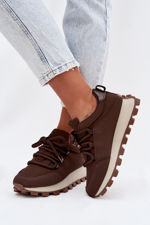 baskets Chaussures modèle baskets avec une plateforme CzekoladoÀe Riadella