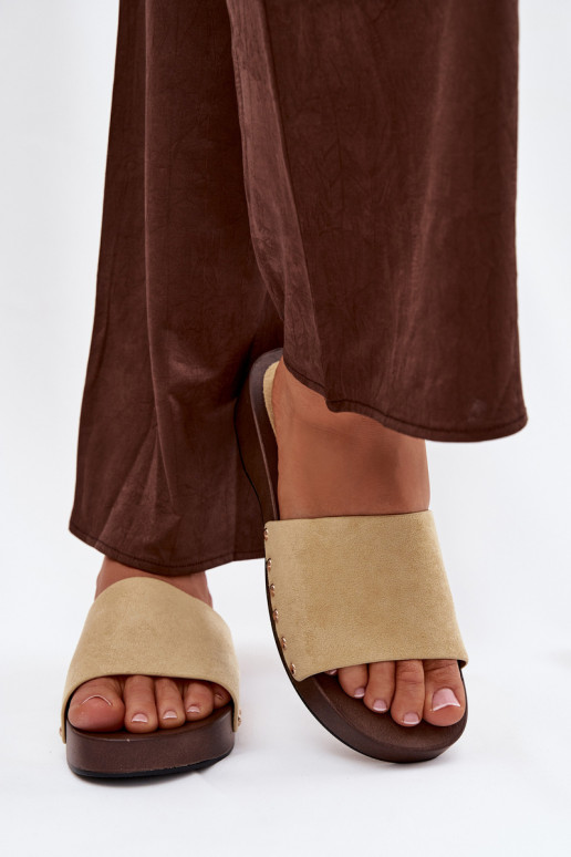 Pantoufles pour femmes Ze couleur doréemi Goujons couleur jaune Ferinna