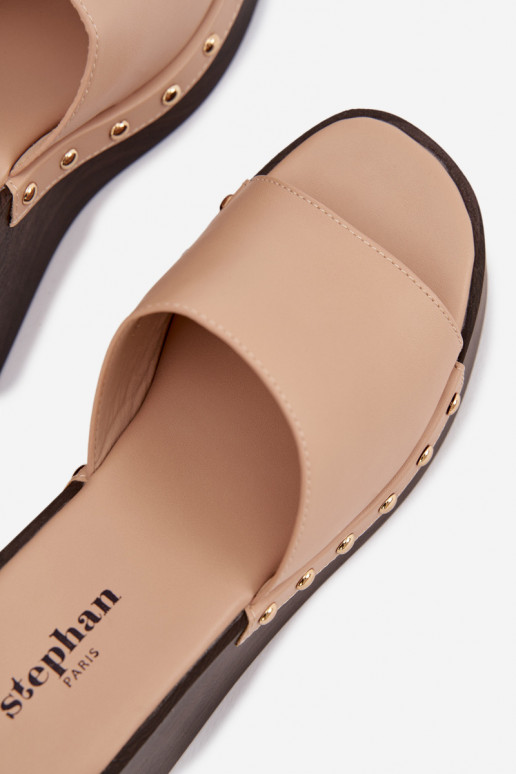 Pantoufles pour femmes Sur un coin Ze couleur doréemi Goujons beige Arionne