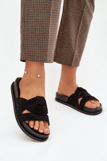 Pantoufles pour femmes en daim écologiqueoÀe avec des bandes couleur noire Il fautrivessa