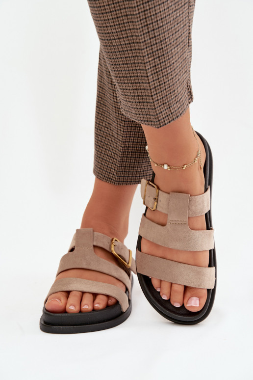 Pantoufles pour femmes avec des bandes I Złotą avec boucles beige Ulirissa