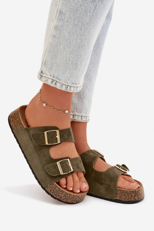 Pantoufles pour femmes avec une plateforme Ze couleur doréemi avec bouclesmi couleur verte Tovessa