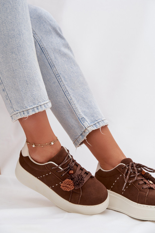 Chaussures modèle baskets Féminin avec une plateforme Avec des décorationsi Pomponami CzekoladoÀe Corinna