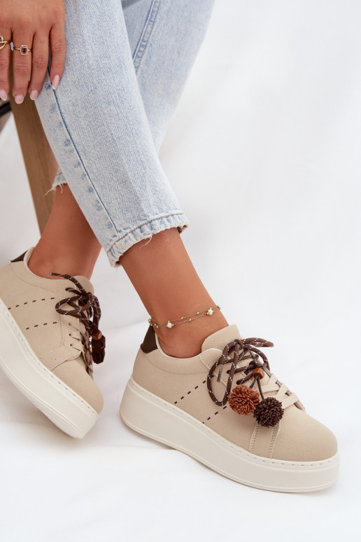 Chaussures modèle baskets Féminin avec une plateforme Avec des décorationsi Pomponami beige Corinna