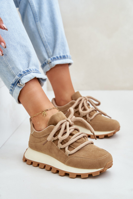 baskets Chaussures modèle baskets avec une plateformeen daim écologiqueu marron Riadella