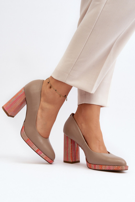 Chaussures avec des talons Laura Messi 2746 beige