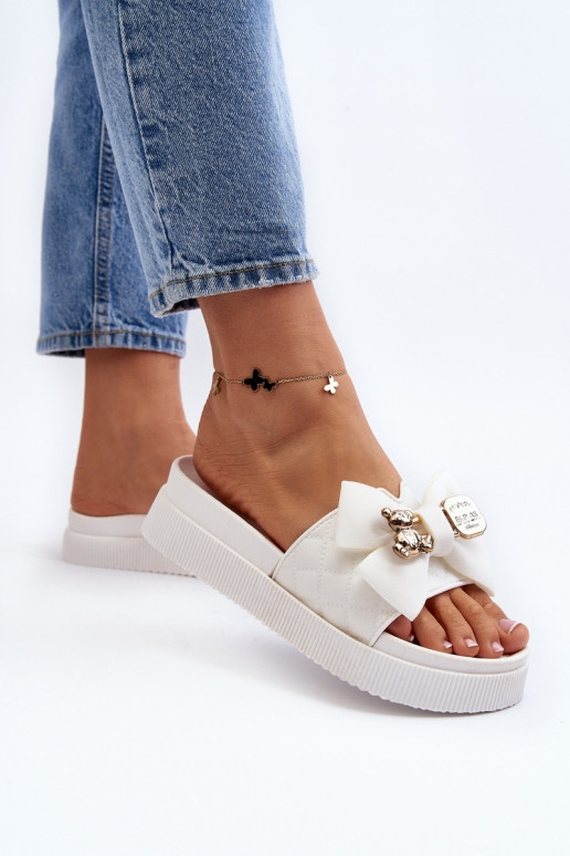 Féminin Chaussons avec des rubans i Nounoursm couleur blanche Katterina