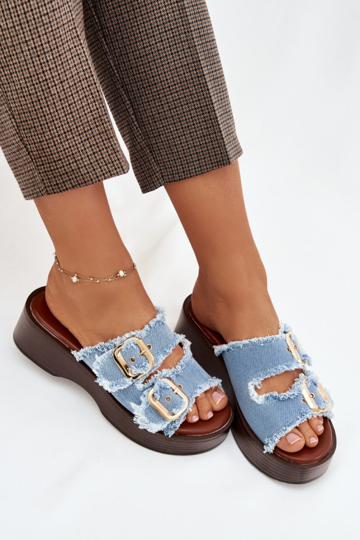 Sandales féminines avec plateforme couleur or et boucles couleur bleue