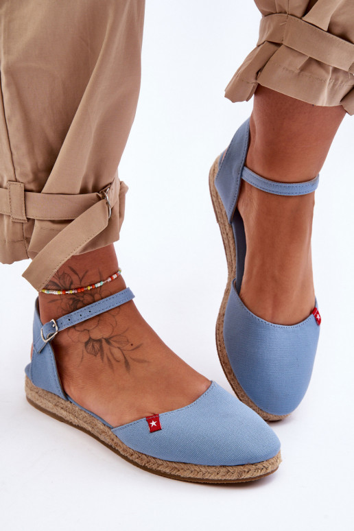 Féminin espadrilles avec une plateforme Big Star FF274532 couleur bleue