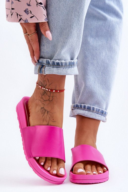 Modèle classique Féminin Chaussons couleur rose Rolien