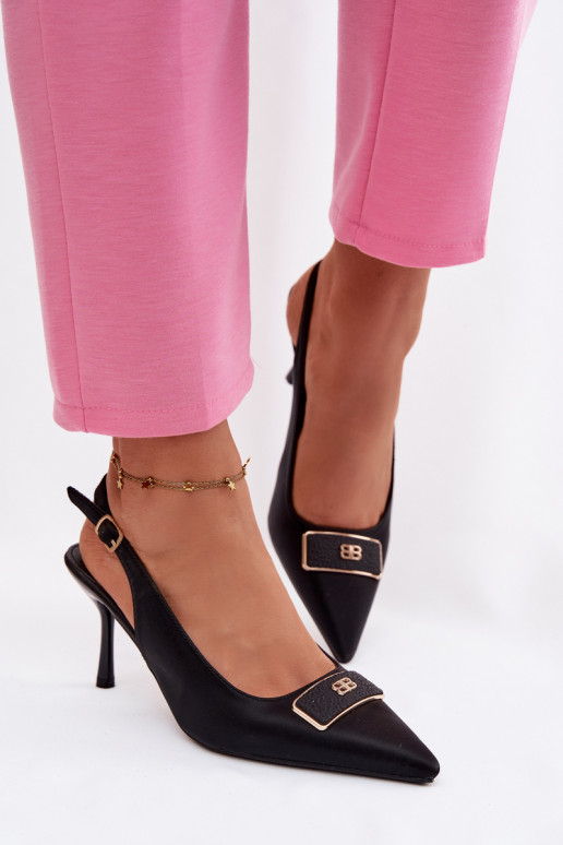 sandales à talons hauts Féminin Avec des décorations Detalem couleur noire Lurella