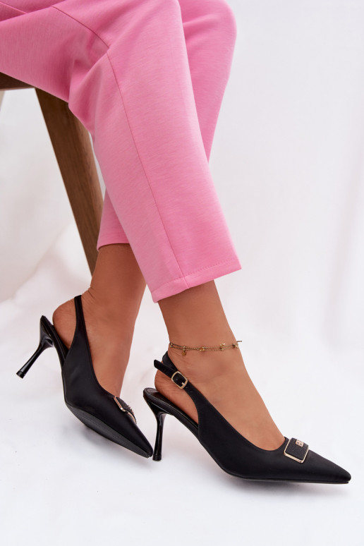 sandales à talons hauts Féminin Avec des décorations Detalem couleur noire Lurella