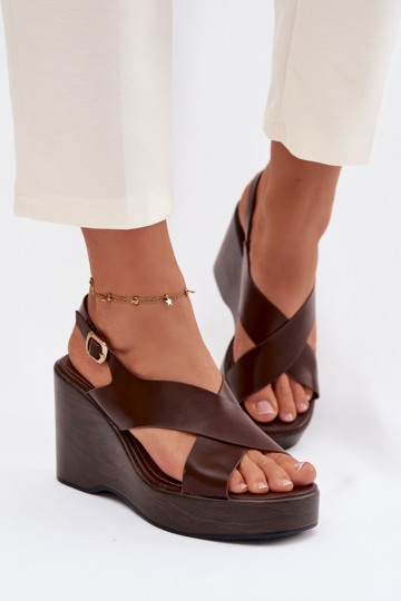 Sandales pour femmes en cuir écologique Activé cothurneie CzekoladoÀe Janivra