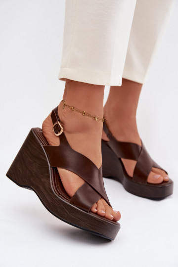 Sandales pour femmes en cuir écologique Activé cothurneie CzekoladoÀe Janivra 2