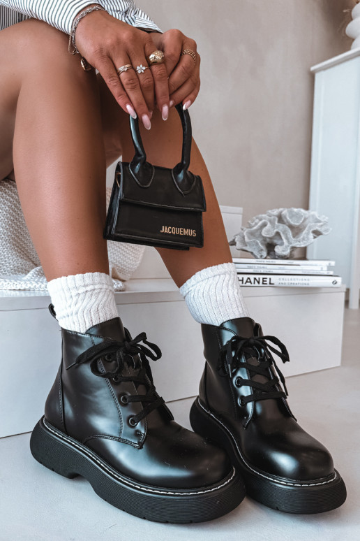 réchauffer Bottes pour femmes avec une plateforme avec des lacets couleur noire Harmine