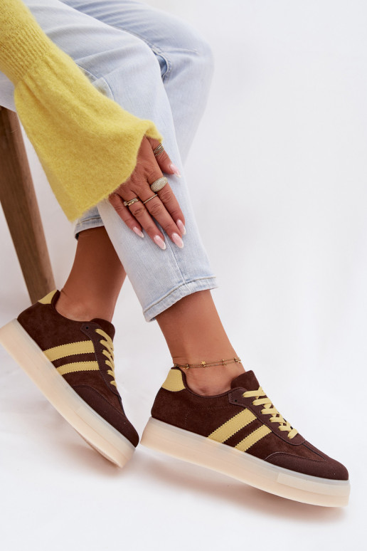 Chaussures modèle baskets Féminin avec une plateforme CzekoladoÀe Giselia