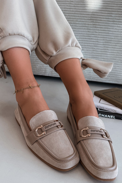 Mocassins couleur sable pour femmes avec éléments décoratifs « Evelora »