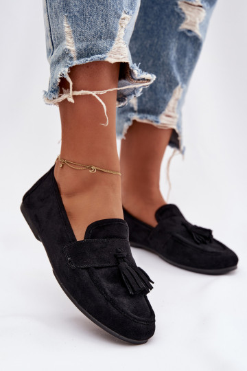 Mocassins féminins avec des franges couleur noire 2