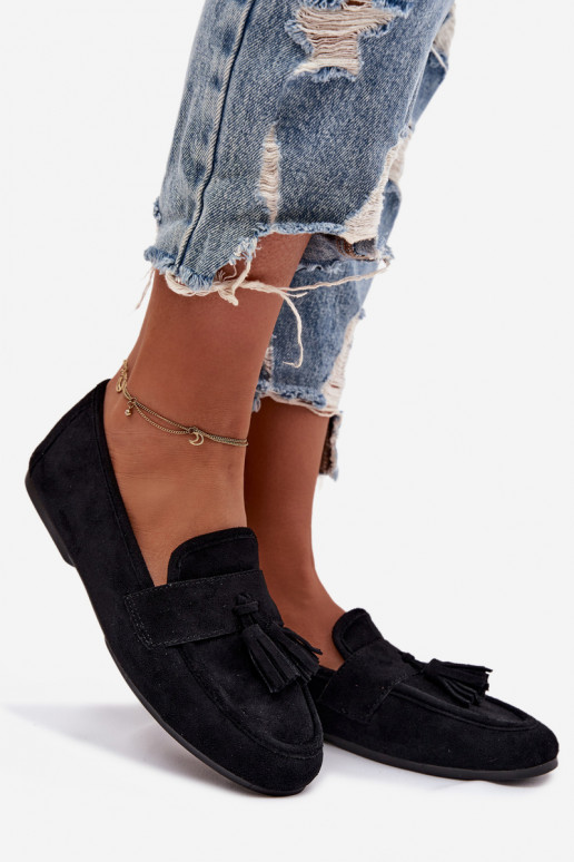 Mocassins féminins avec des franges couleur noire