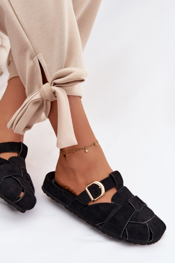 Mules pour femmes avec des bandes et des boucles dorées couleur noire Ganelle