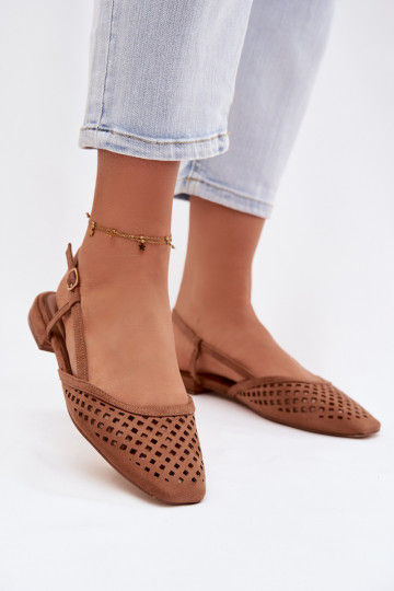 Ballerines ajouréesen daim écologiqueu marron Farivelle 2