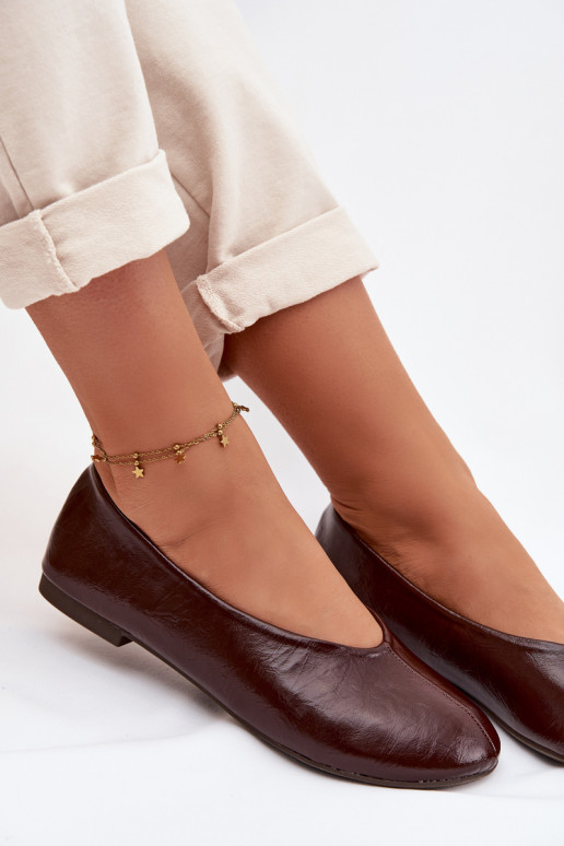 Ballerines laquées en cuir écologique CzekoladoÀe Selanora