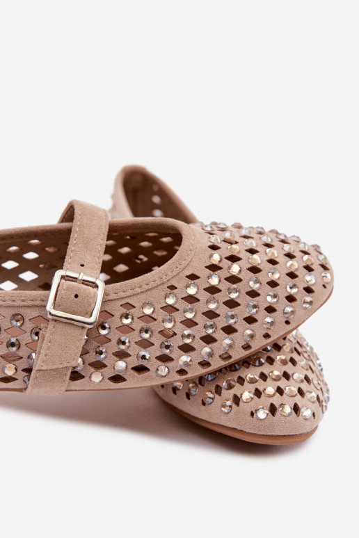 Ballerines Féminin avec des éléments ajourés avec des yeux qui clignotent I Bandesem beige DANSilvessa