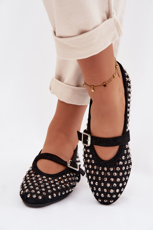 Ballerines Féminin avec des éléments ajourés avec des yeux qui clignotent I Bandesem couleur noire DANSilvessa